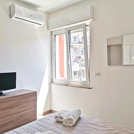 Elisabetta Station * Bari